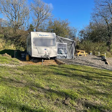 Pantyronen Tourer Holidays Llanbadarn Fynydd Exterior photo